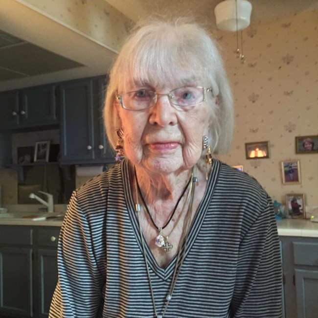 Obituary of Elna Leone Empey