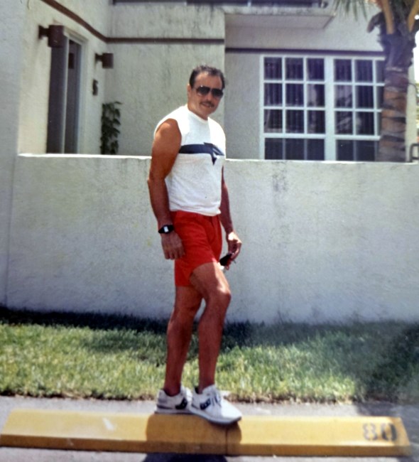 Obituario de Angelo Cruz