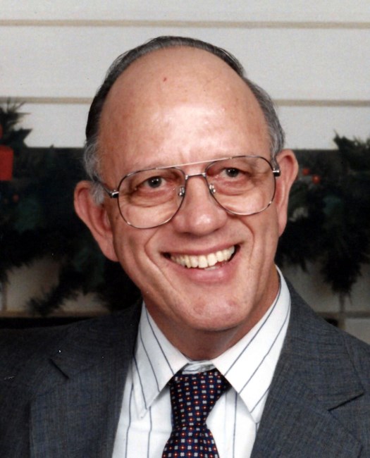 Obituary of Glenn E. Kleinhenn