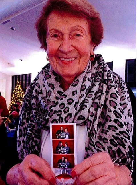 Obituary of Mary Crowder