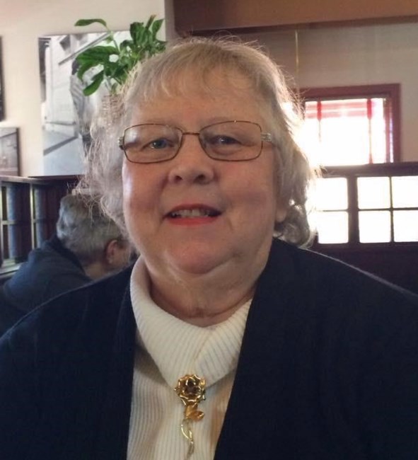 Avis de décès de Virginia Theresa "Teri" Lund