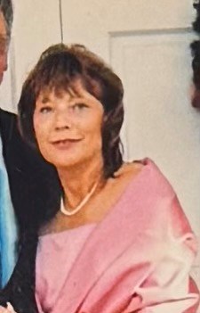 Obituary of Evelyn "Lyn" Smith