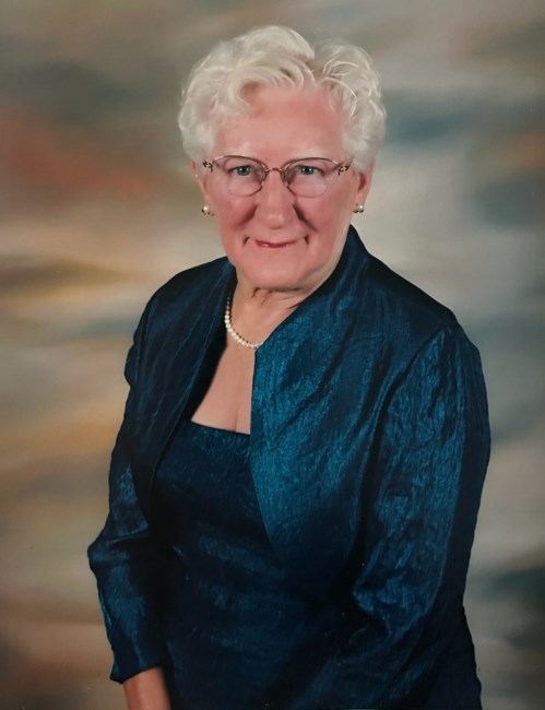 Obituary of Elaine Marcia Bradley