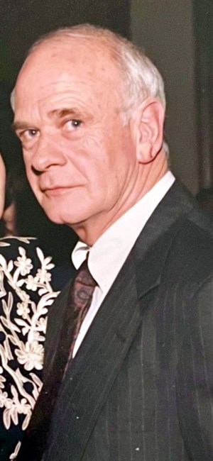 Obituario de William Stanley "Stan" Adkins