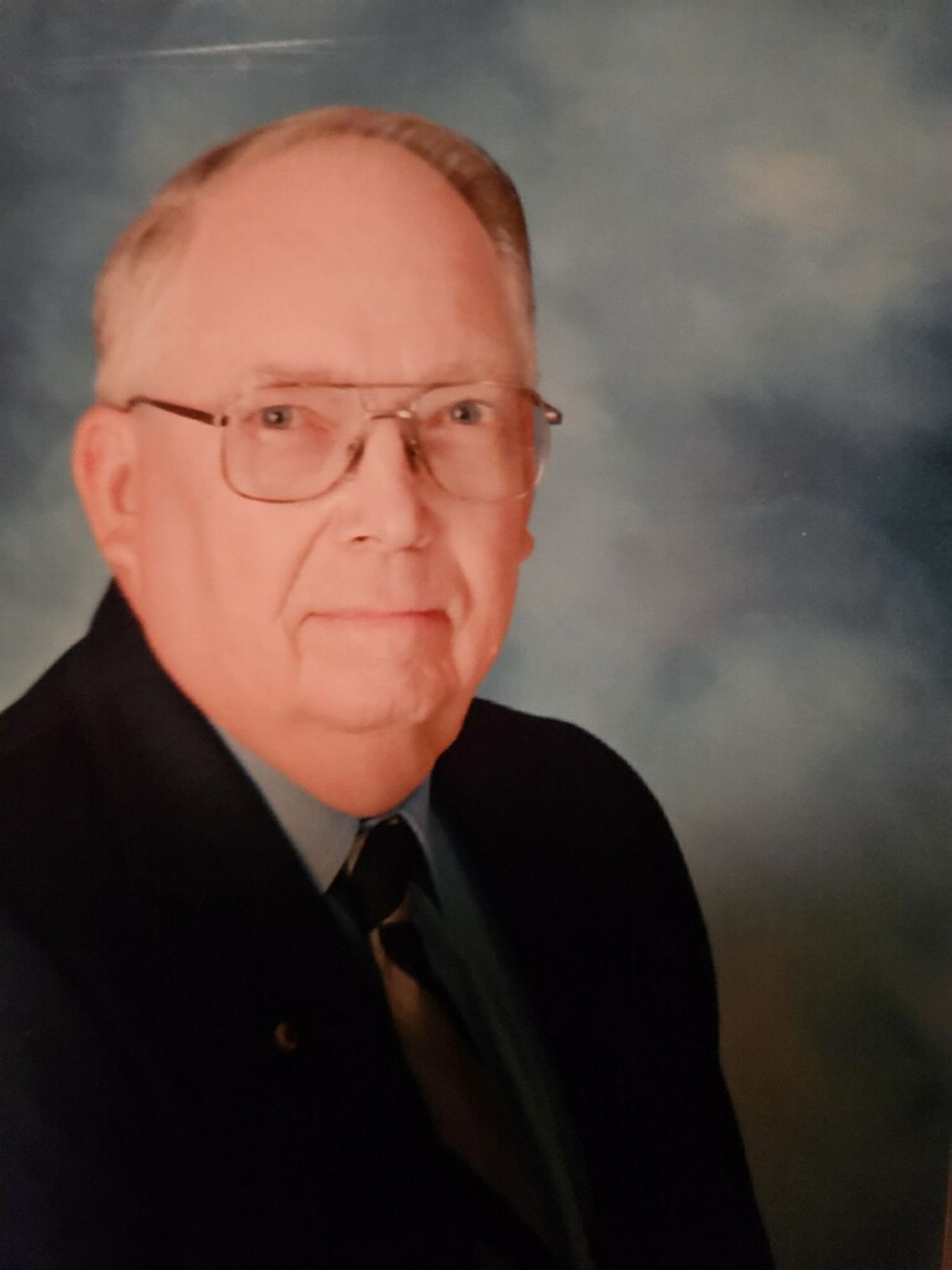 Obituary of Barry McNeely