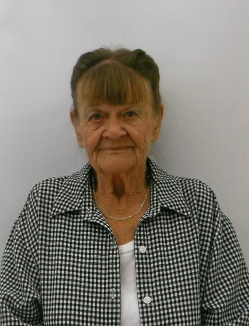 Obituary of Louise Maxine Snyder
