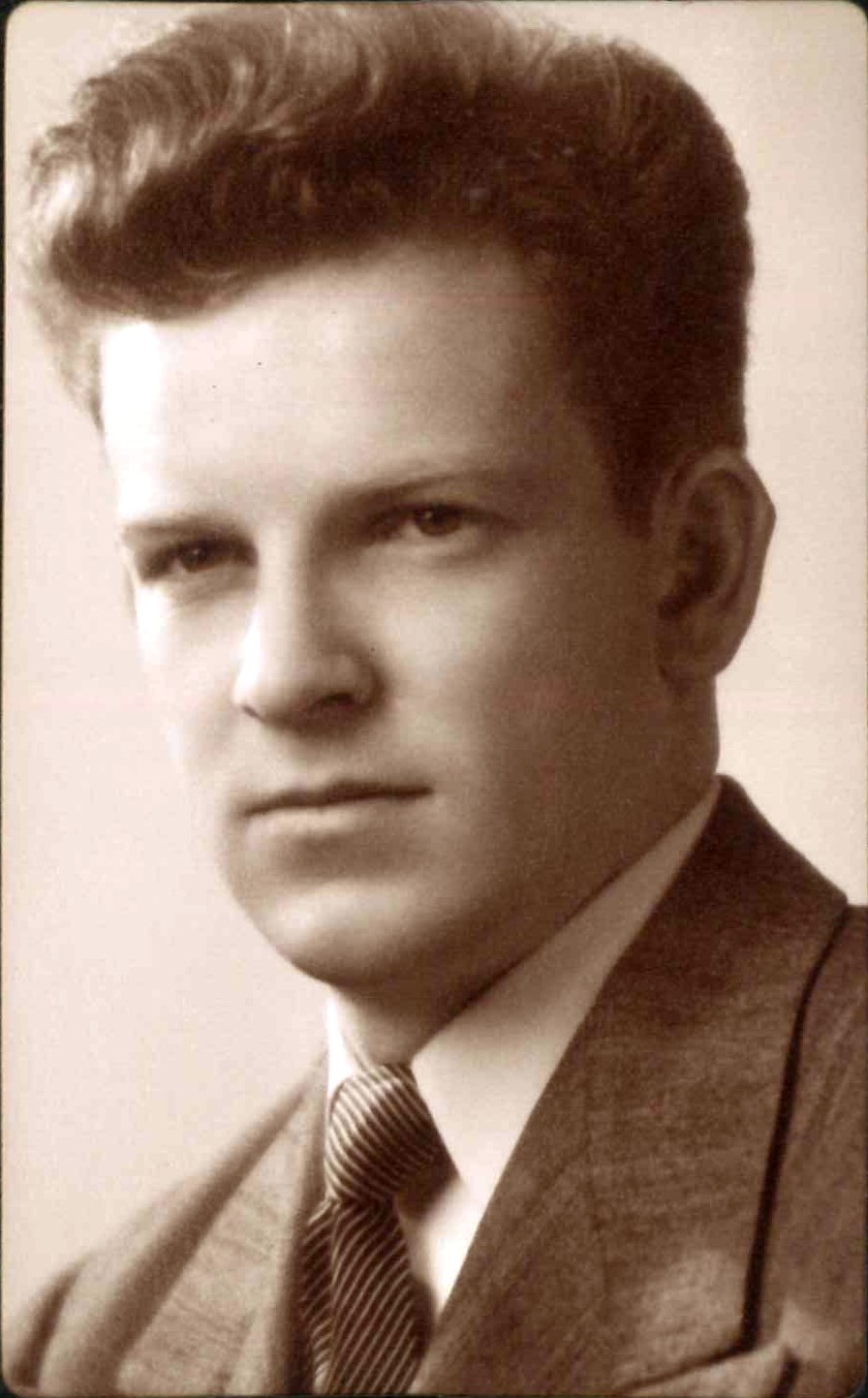 Obituary of John Thomas Hewitt