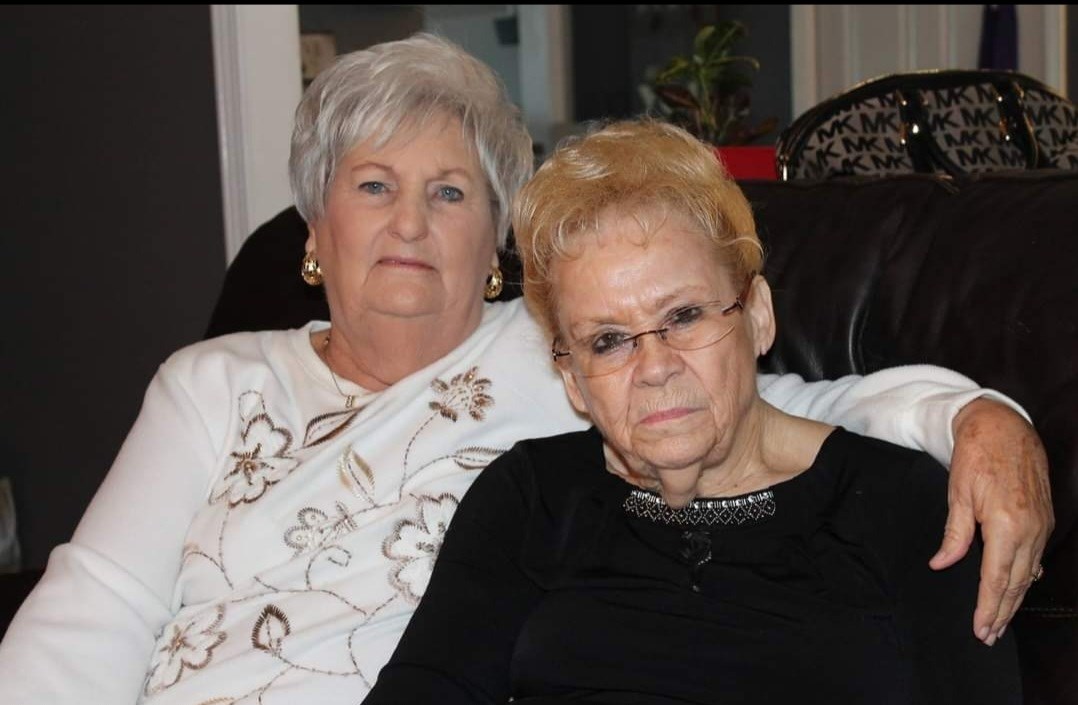 Obituary of Violet Genell Wolfe