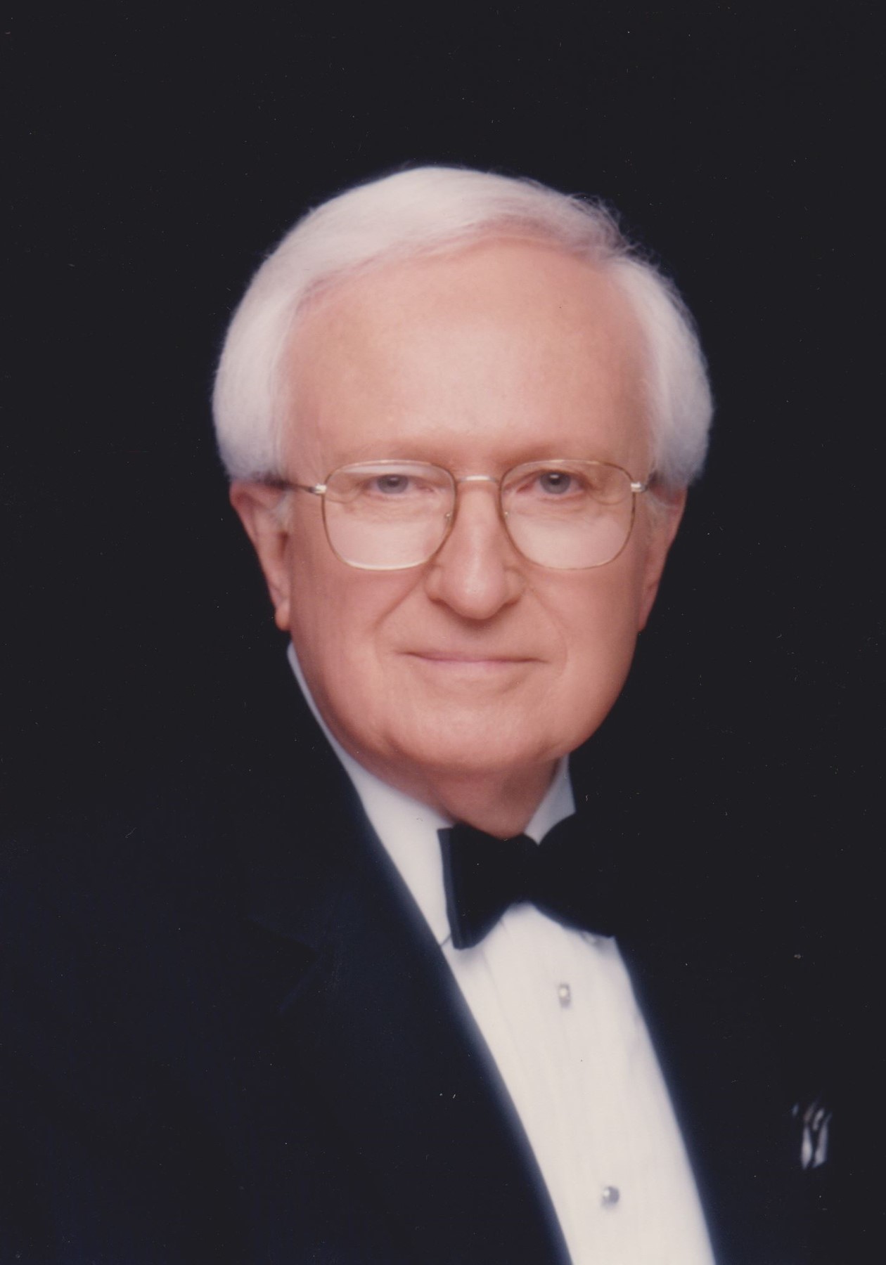 Obituary of August Edwin Gerlach Jr.