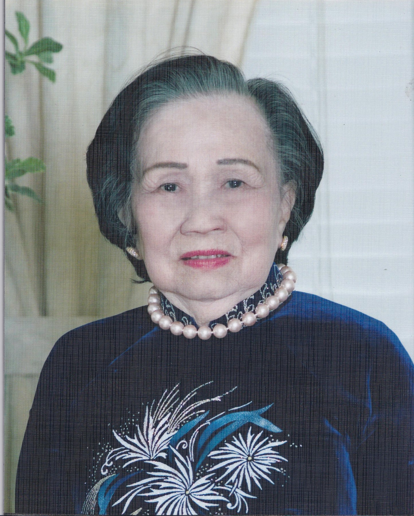 Obituary of Cach Thi Nguyen