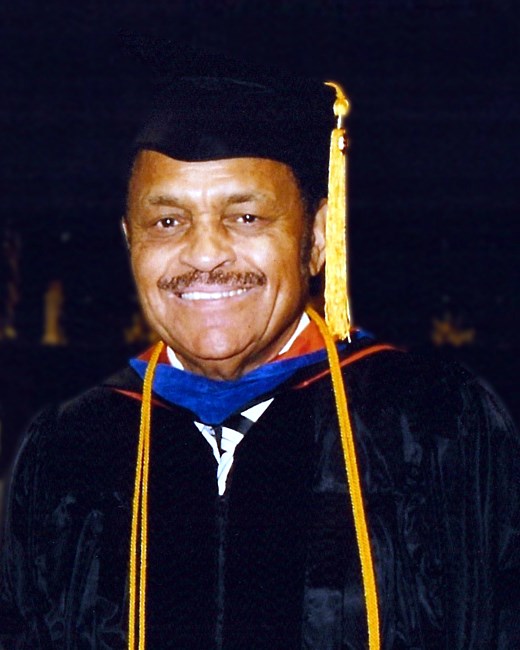 Obituario de Dr. Horace Jerome Traylor