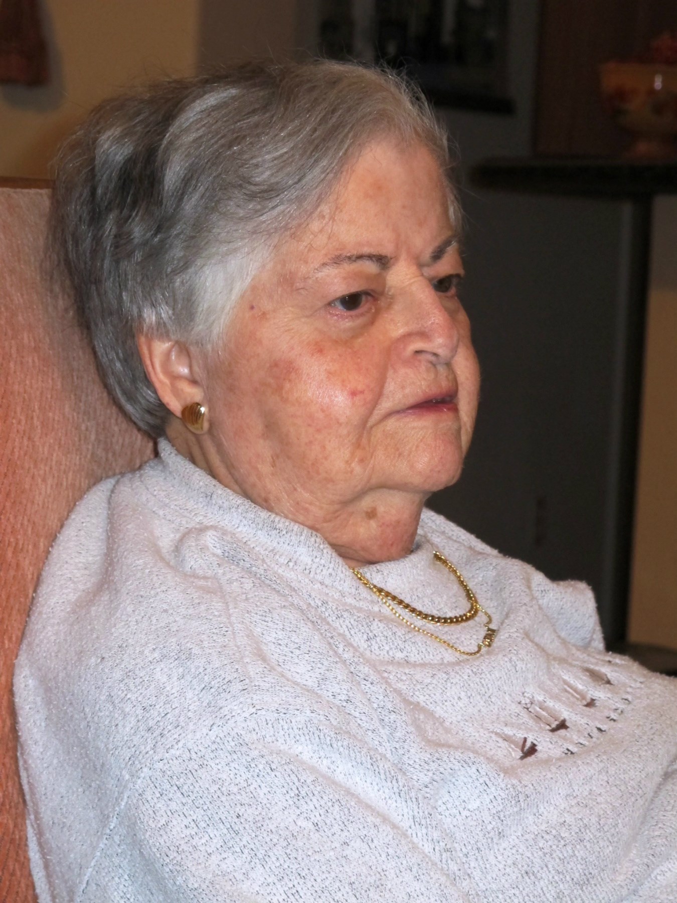 Obituary of Regina H. Schiffman