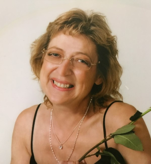 Obituary of Cynthia Bernadette Zelinski