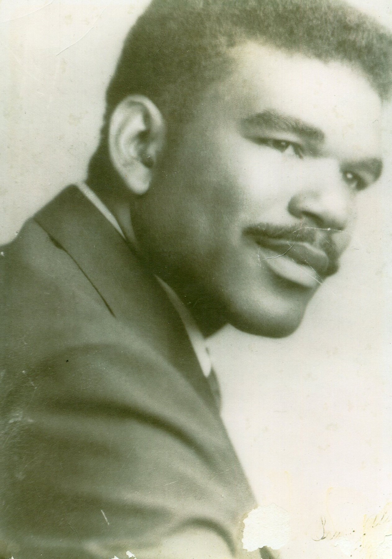 Obituary of Frank Jacobs
