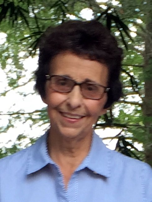 Obituary of Claudia Detraz Saunier