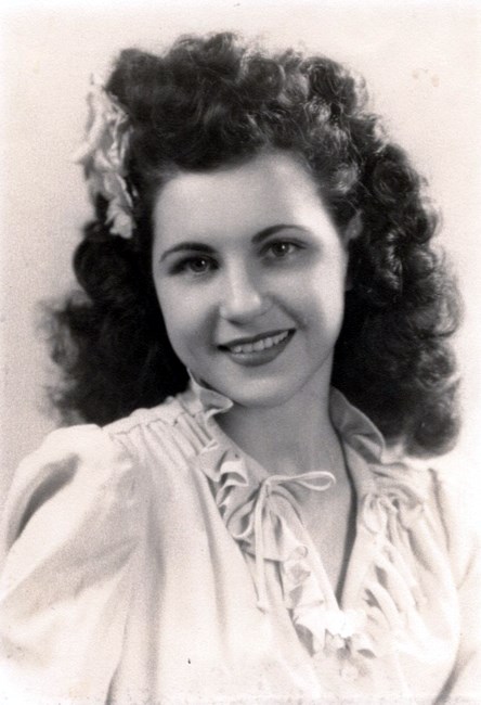 Obituary of Virginia Dolce Piletere Moore