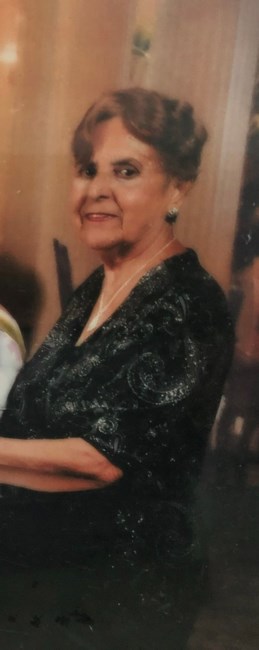 Obituary of Laura Flores Lopez