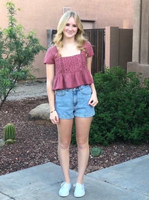 Obituary of Lillian Taylor Tews