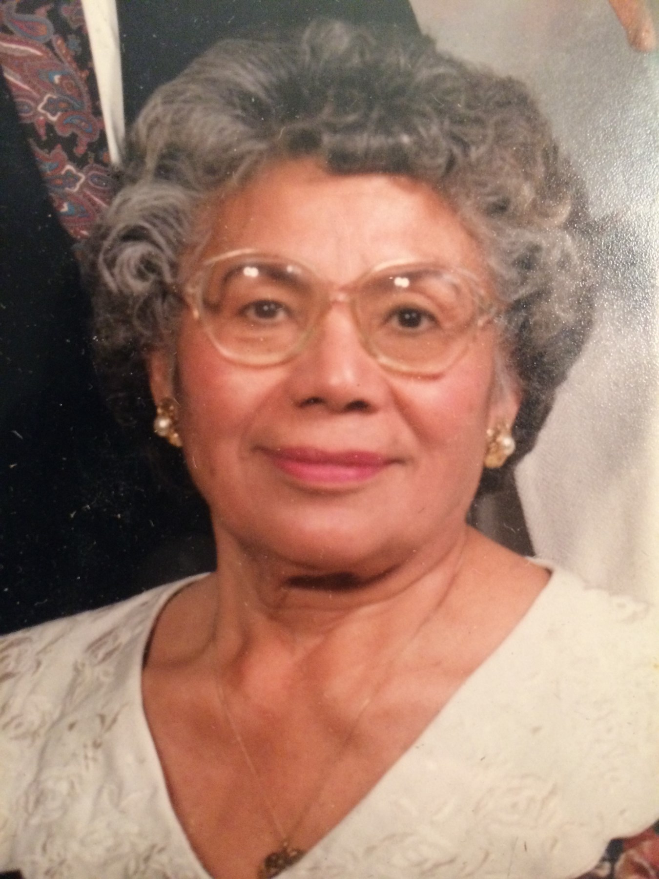 Obituary of Aurora Hernandez Valero