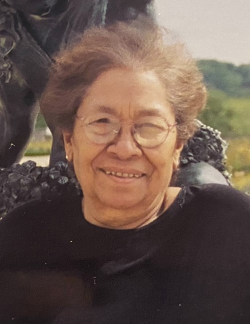 Obituary of Helen L Roberts