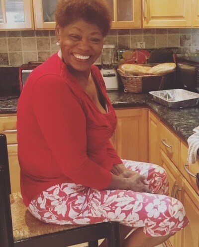 Obituary of Yvonne Beverly Grant