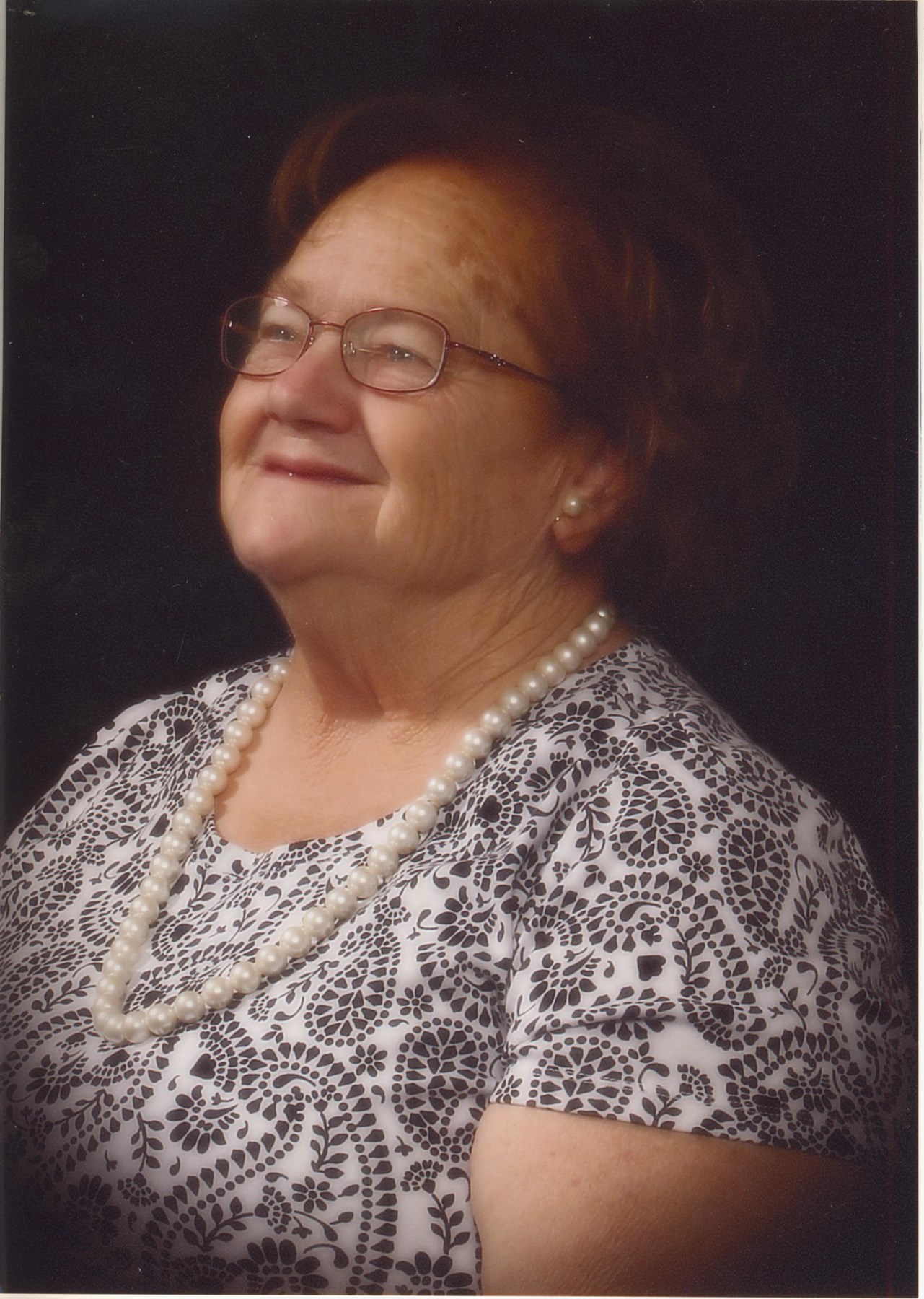 Obituary of Gloria Jeanne Tomlinson