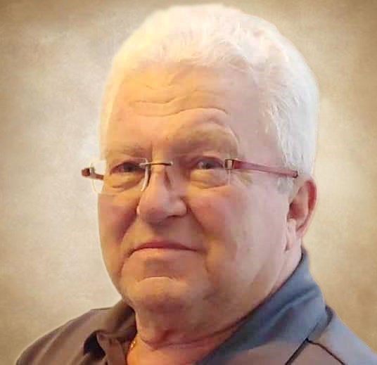 Obituario de Clifford James Davis