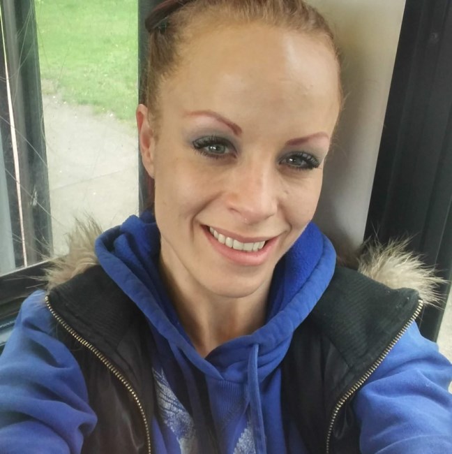 Obituario de Ashley Marie Chowan