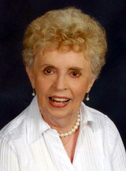 Obituary of Elizabeth "Liz" Gay Bradshaw