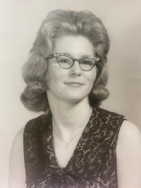 Obituary of Kathryn Gayle Lovell