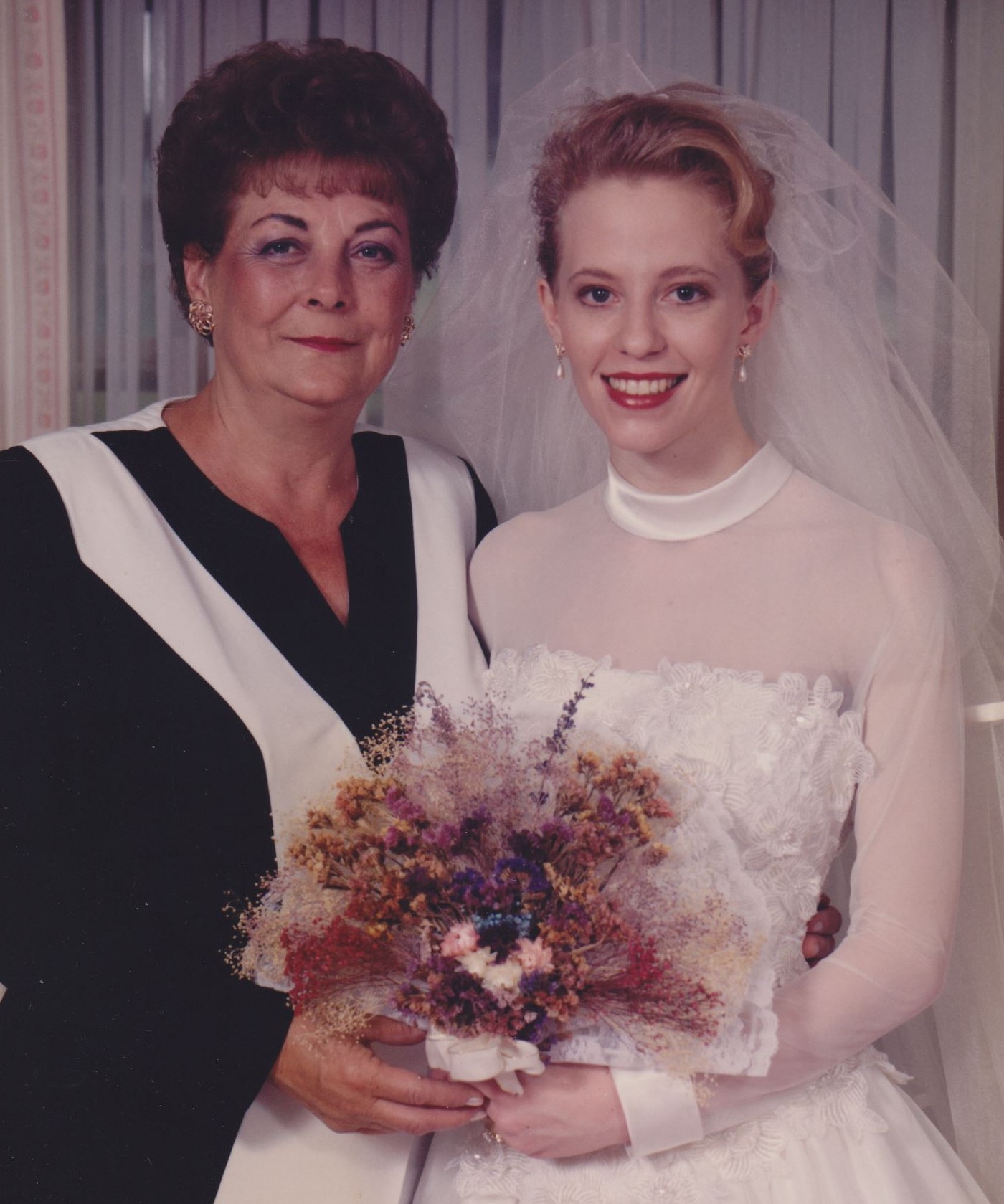 Obituary of Phyllis Margaret Evans