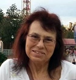 Obituary of Carolyn Lee Robbins