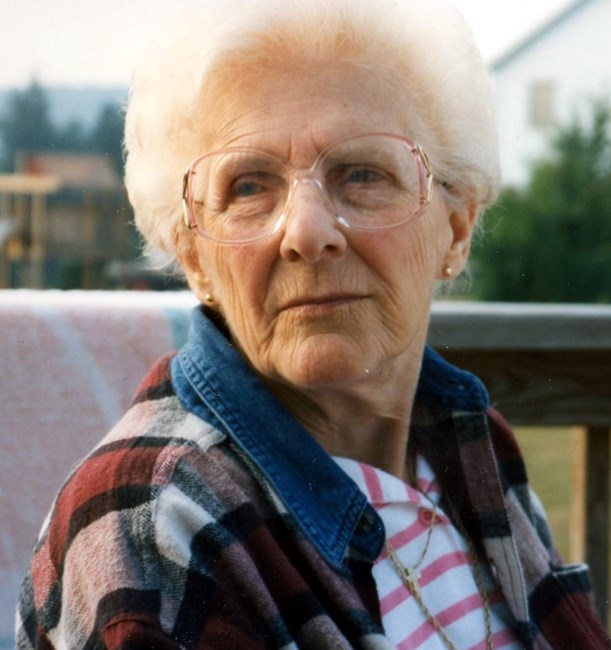 Obituary of Elizabeth C. Pfeiffer