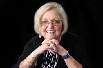 Obituary of Linda Louise Poe