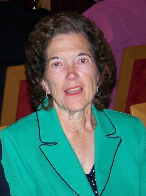 Obituary of Joyce Littlejohn Smith