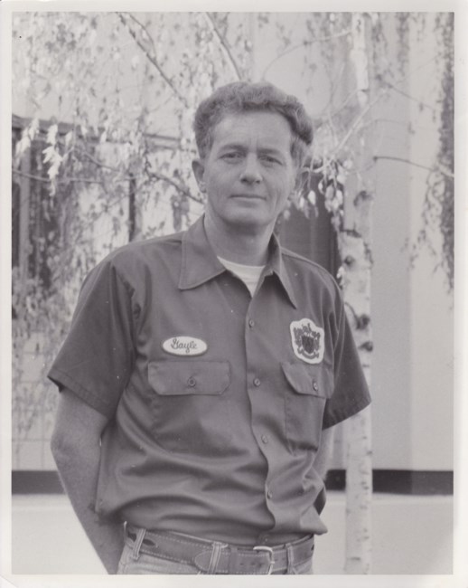 Obituario de Gayle Edward Johnson