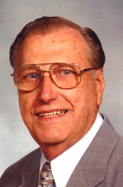 Obituary of F. Raymond  "Ray" Davis