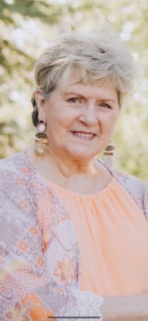 Obituary of Mrs. Claudia Davis Rawlings