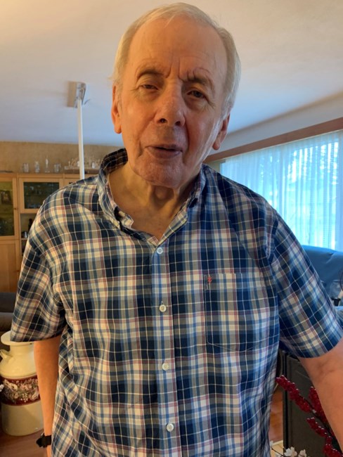 Obituary of Karl Heinz Stresow