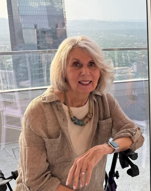 Obituary of Romi Lewis