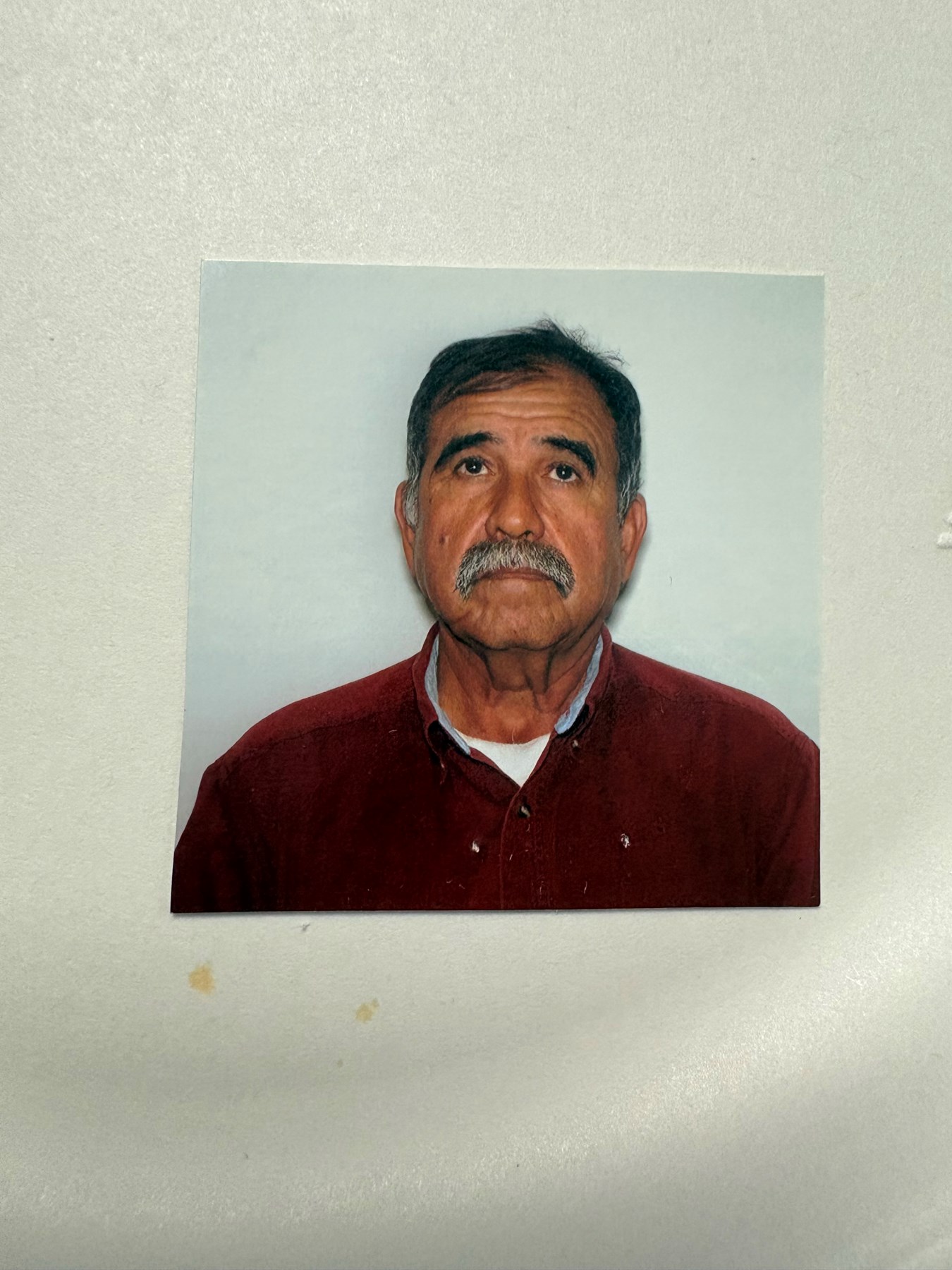 Avis de décès de Daniel R. Perez