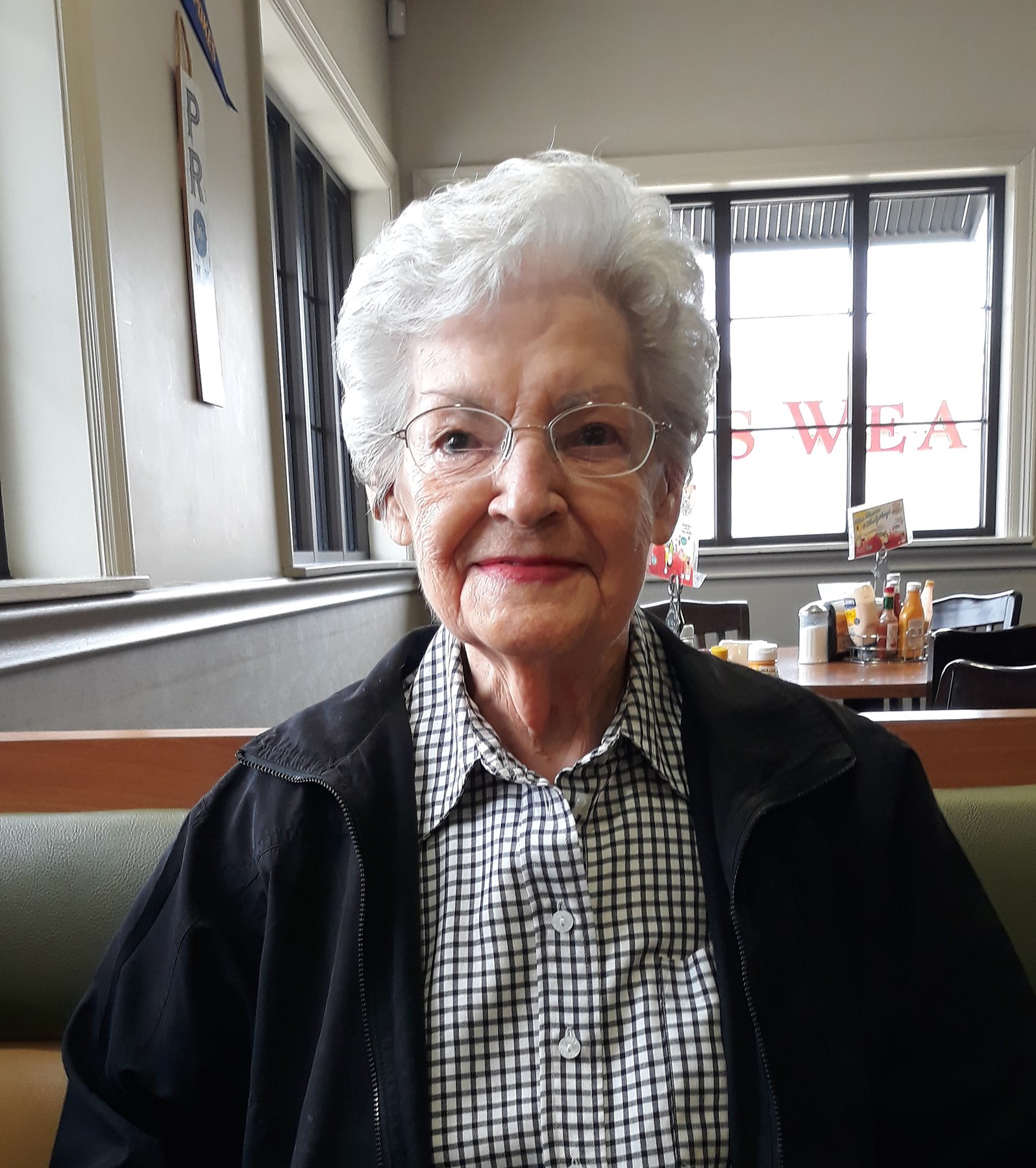 Obituary of Lillian "Toots" Self Sanders