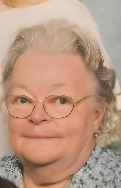 Obituary of Lola L. Halsband