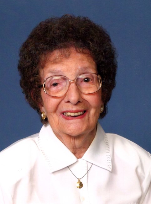 Obituary of Carolyn E Donovan