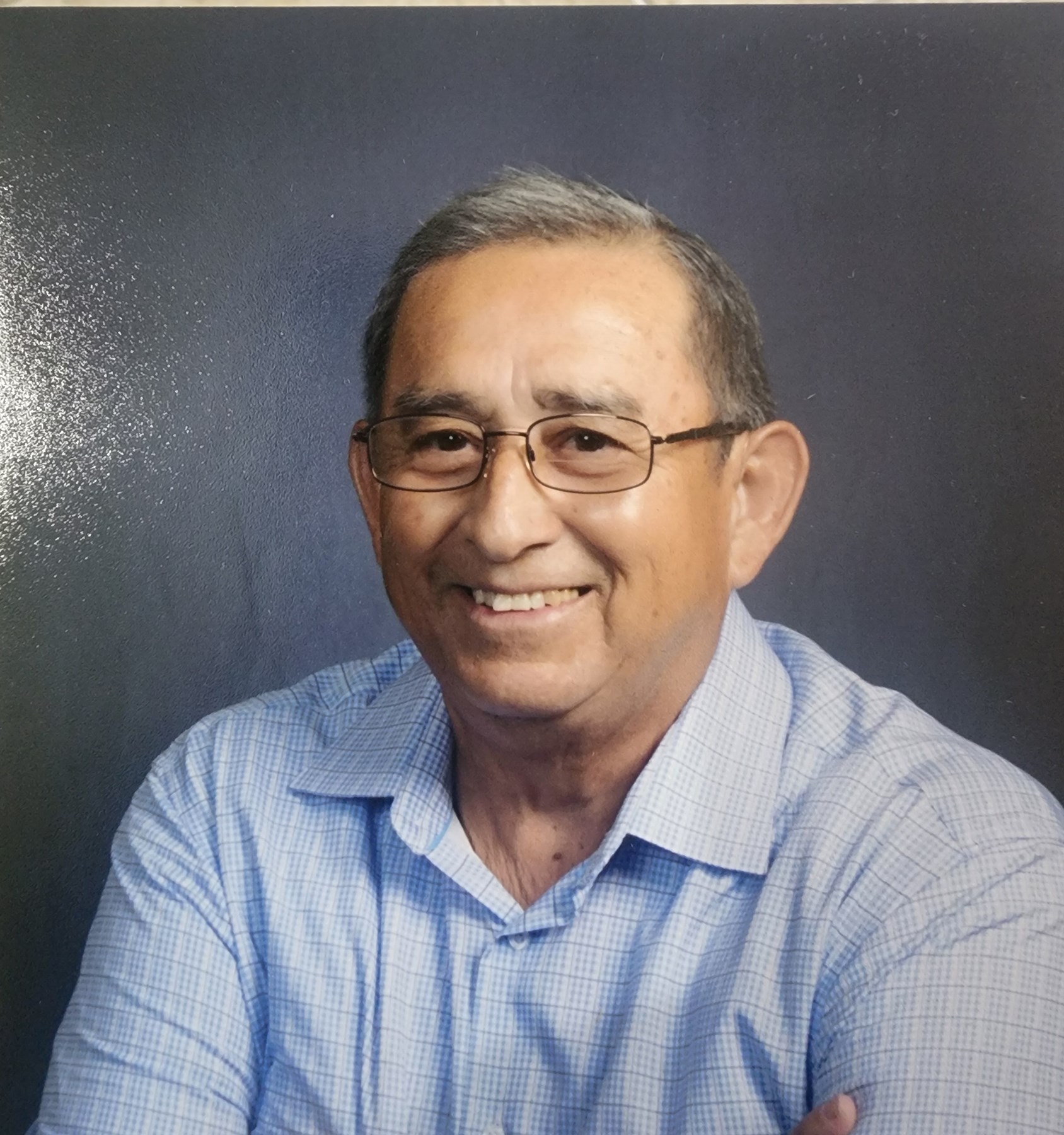 Obituary of Juan De La Garza