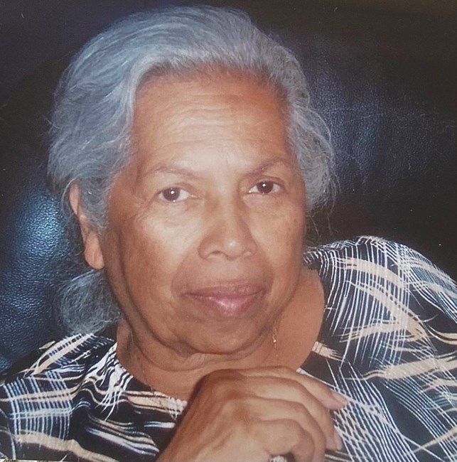 Avis de décès de Eva M. Zarzosa