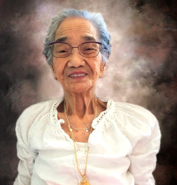 Obituary of Julia Dela Pena Magno