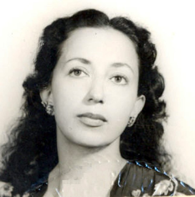 Obituary of Ana Maria Santiago