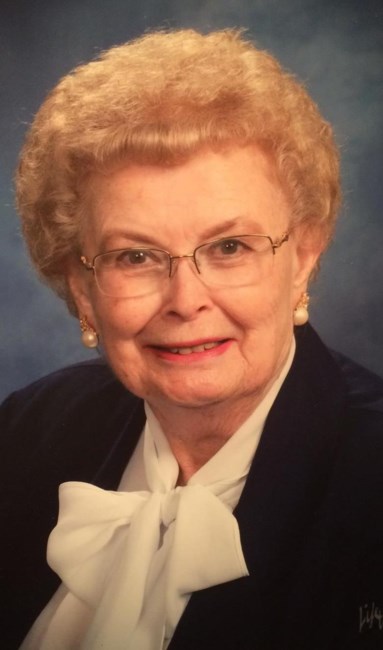 Obituary of Evelyn D. Hoham