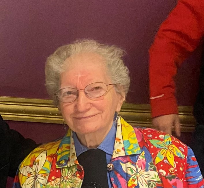 Obituary of Ruth Ilse Aach